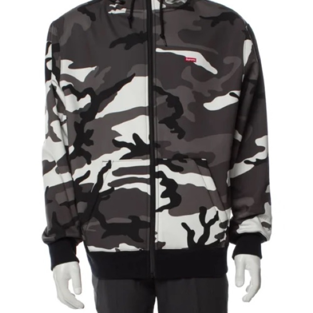 Supreme x Windstopper hooded sweatshirt snow camo size medium